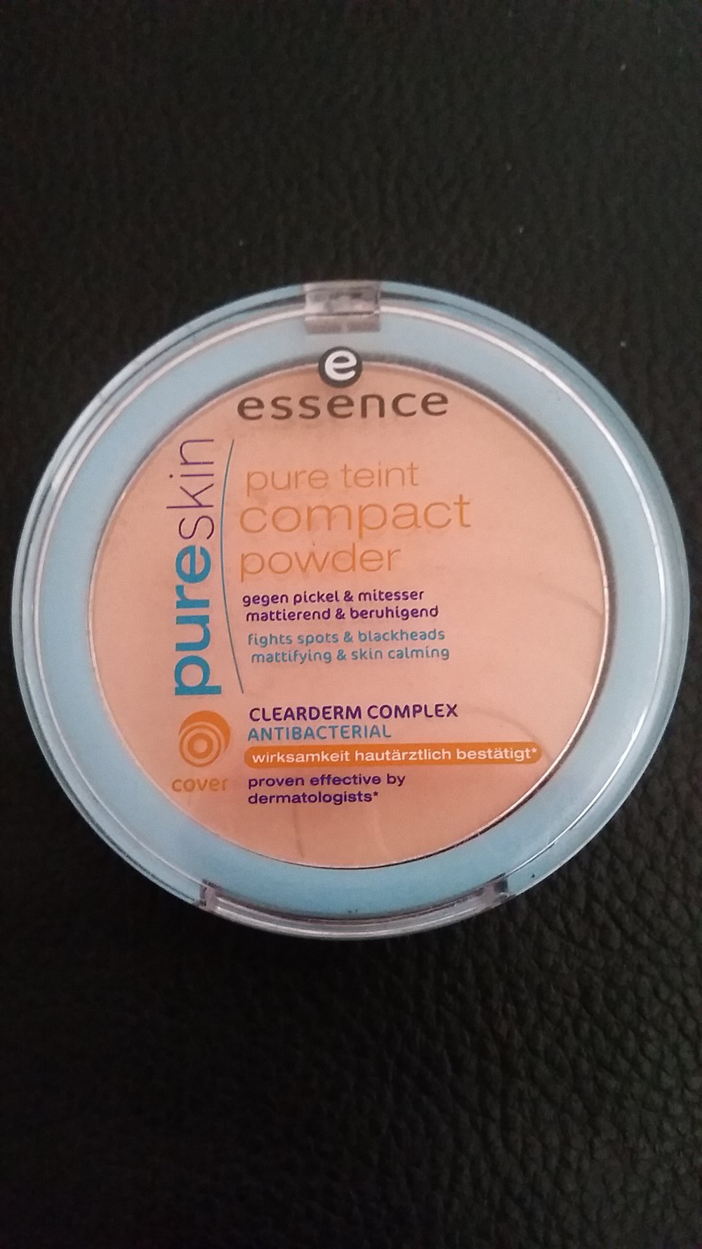 Puder PureSkin Essence sandfarbig antibakteriell