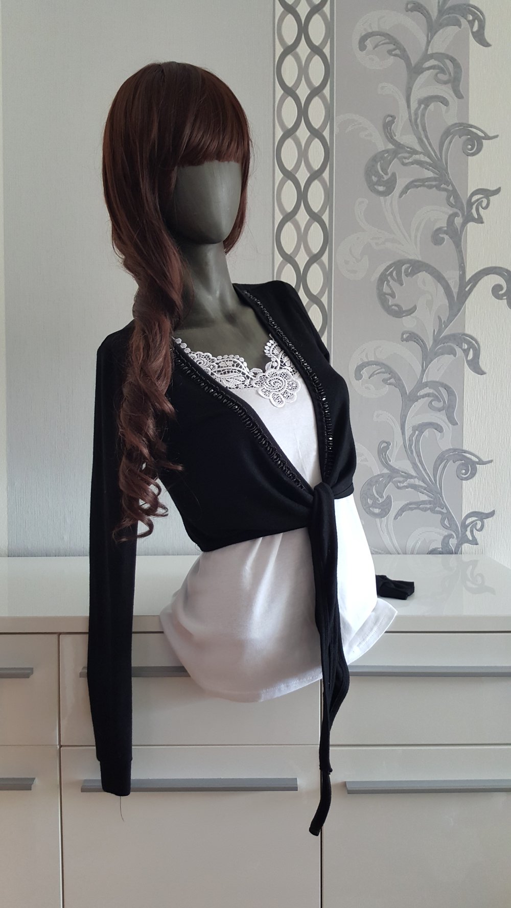 Warmer schwarzer Langarm Bolero Jäckchen mit Steinen passt M L XL 38 40 42 evtl. 44