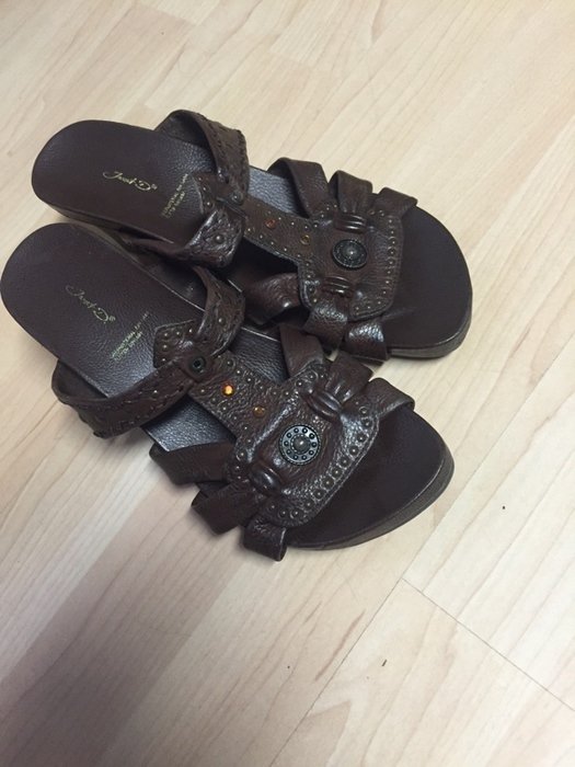 Janet D Deichmann Sandalen Keilabsatz 38 dunkelbraun neu