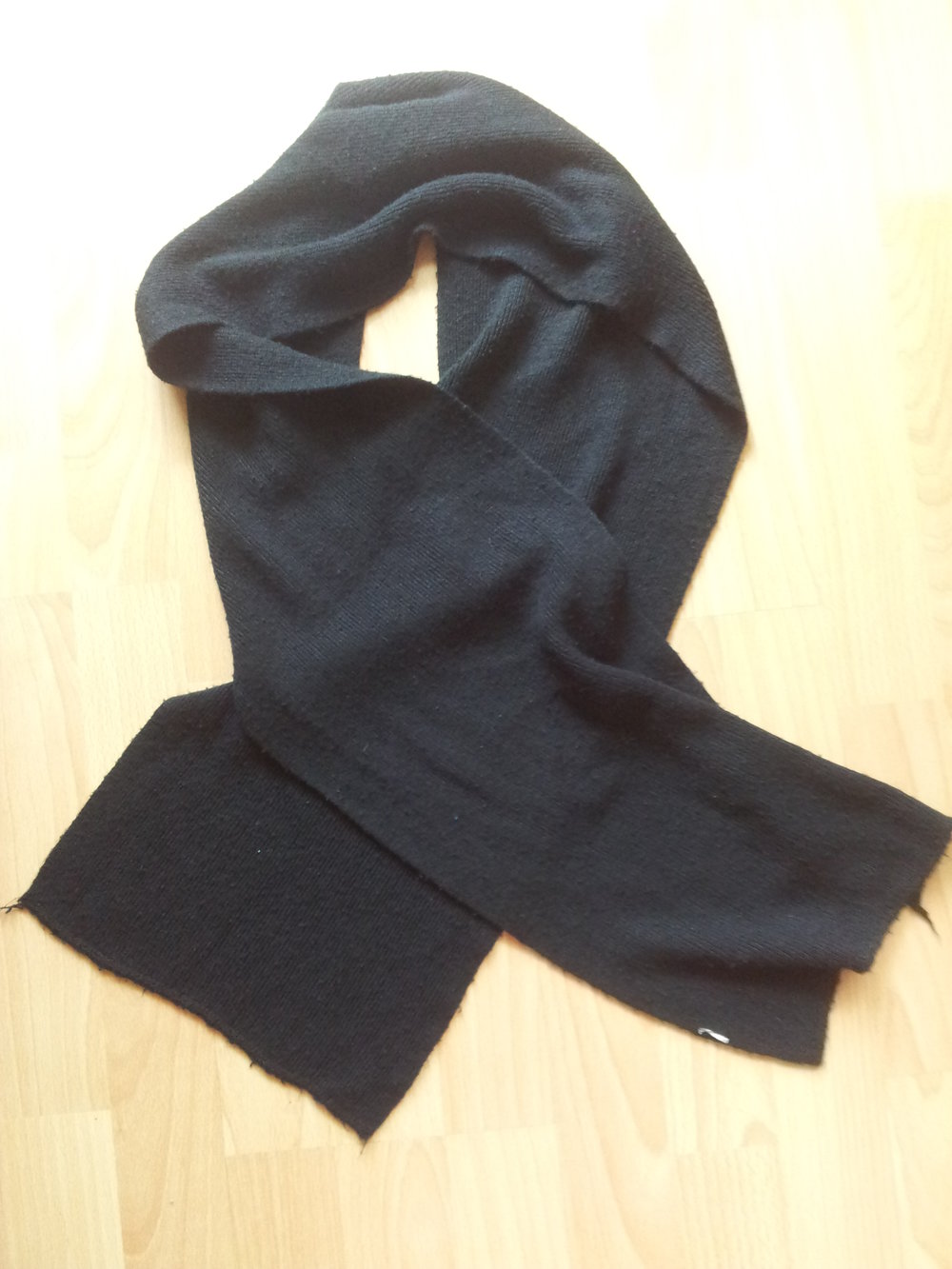 Fein Strick Schal schwarz