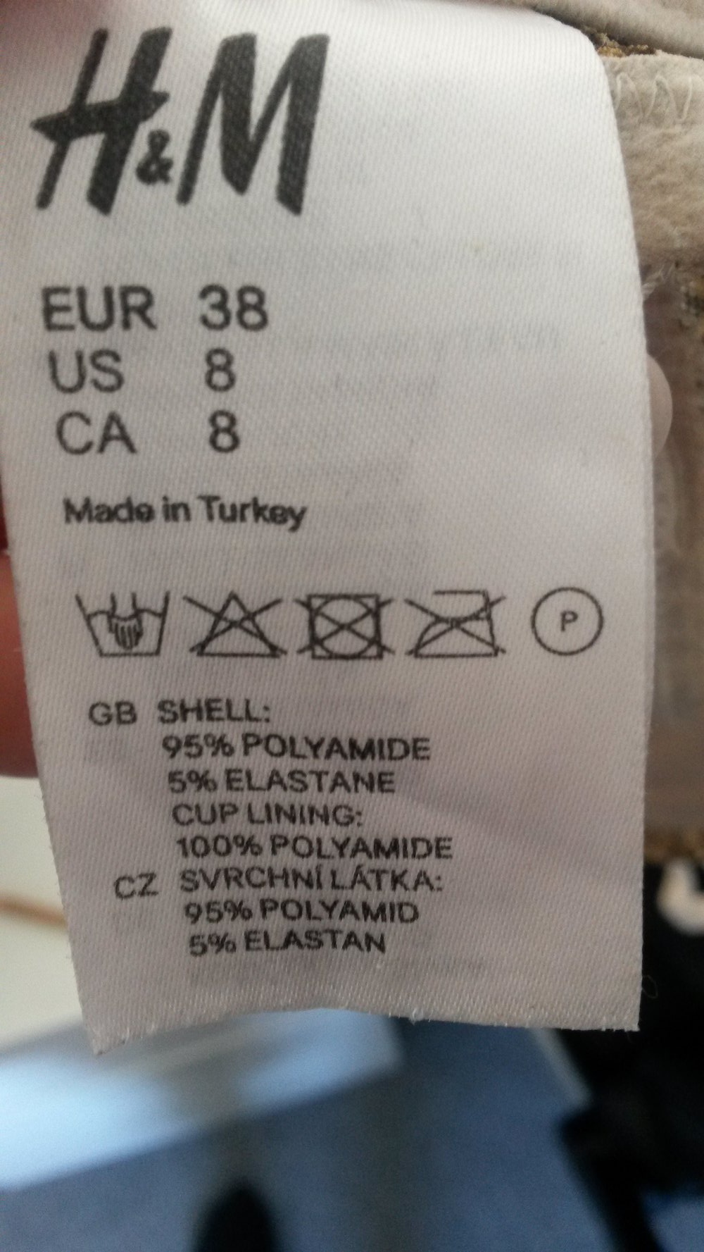 Leo BH pinke Schleife