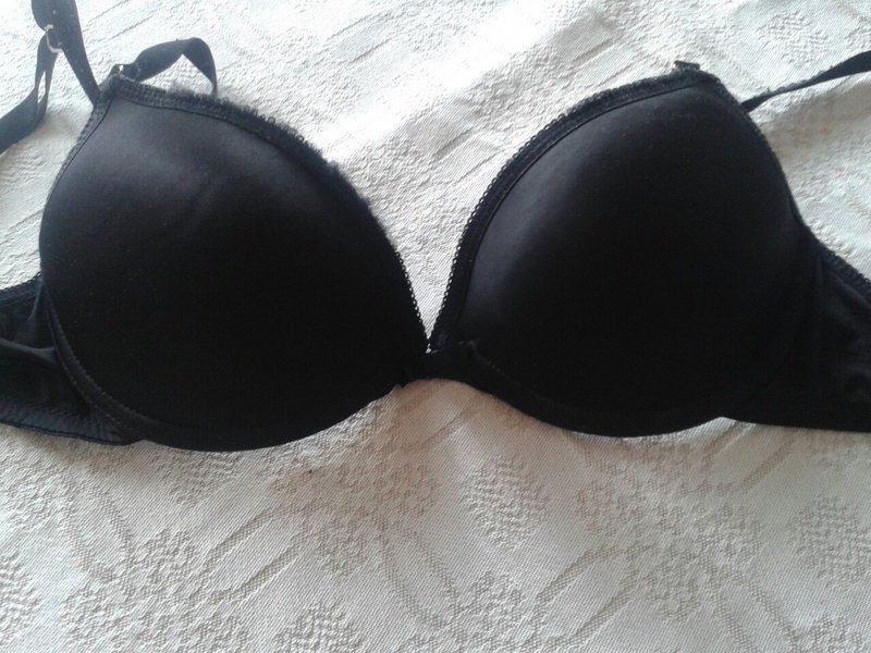 BH schwarz