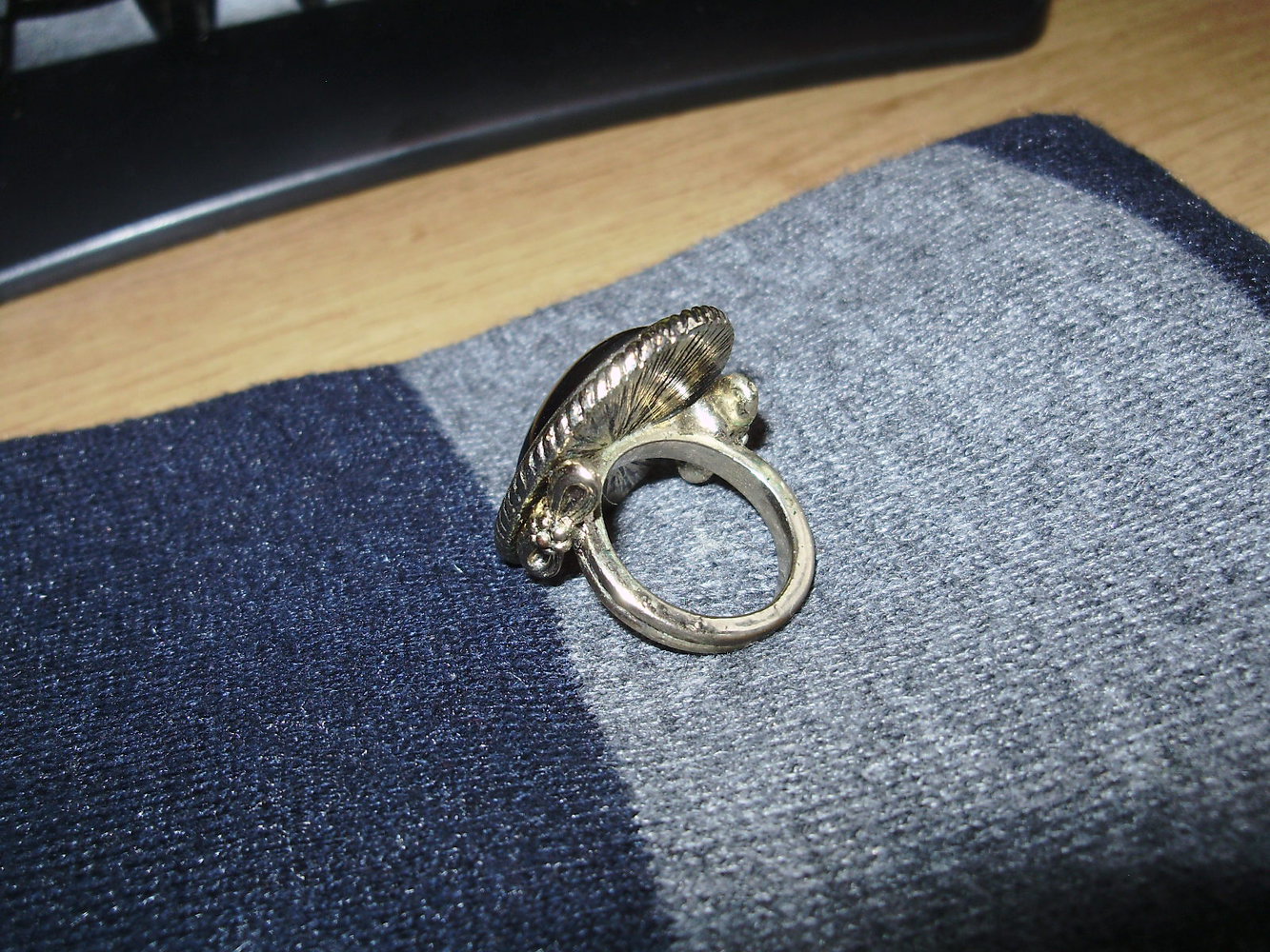 Ring silbern mit großem schwarzen Stein 18mm