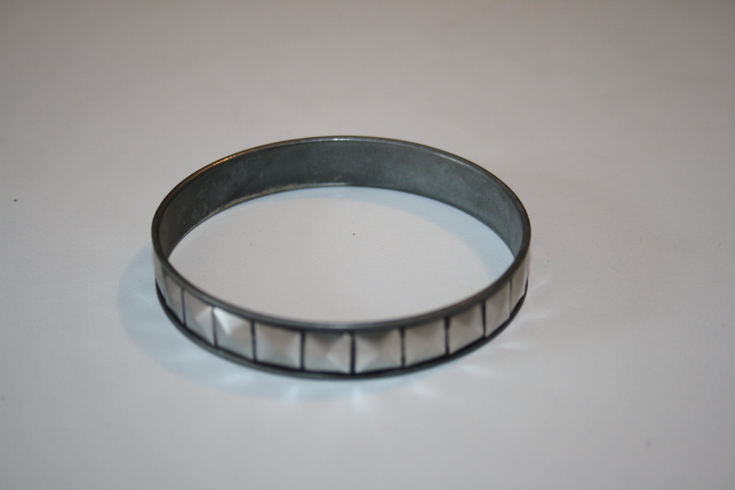 Armreif silber schwar Metal Rock