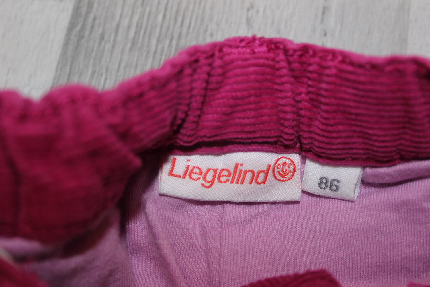 tolle pinke Cord Hose