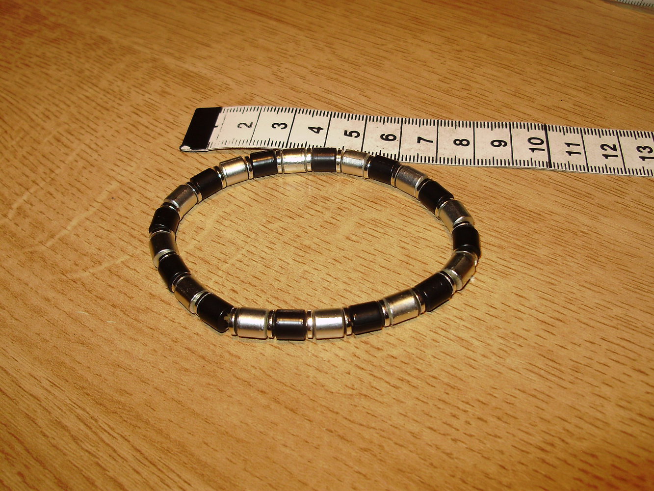 Armband Perlen länglich silber schwarz wie neu