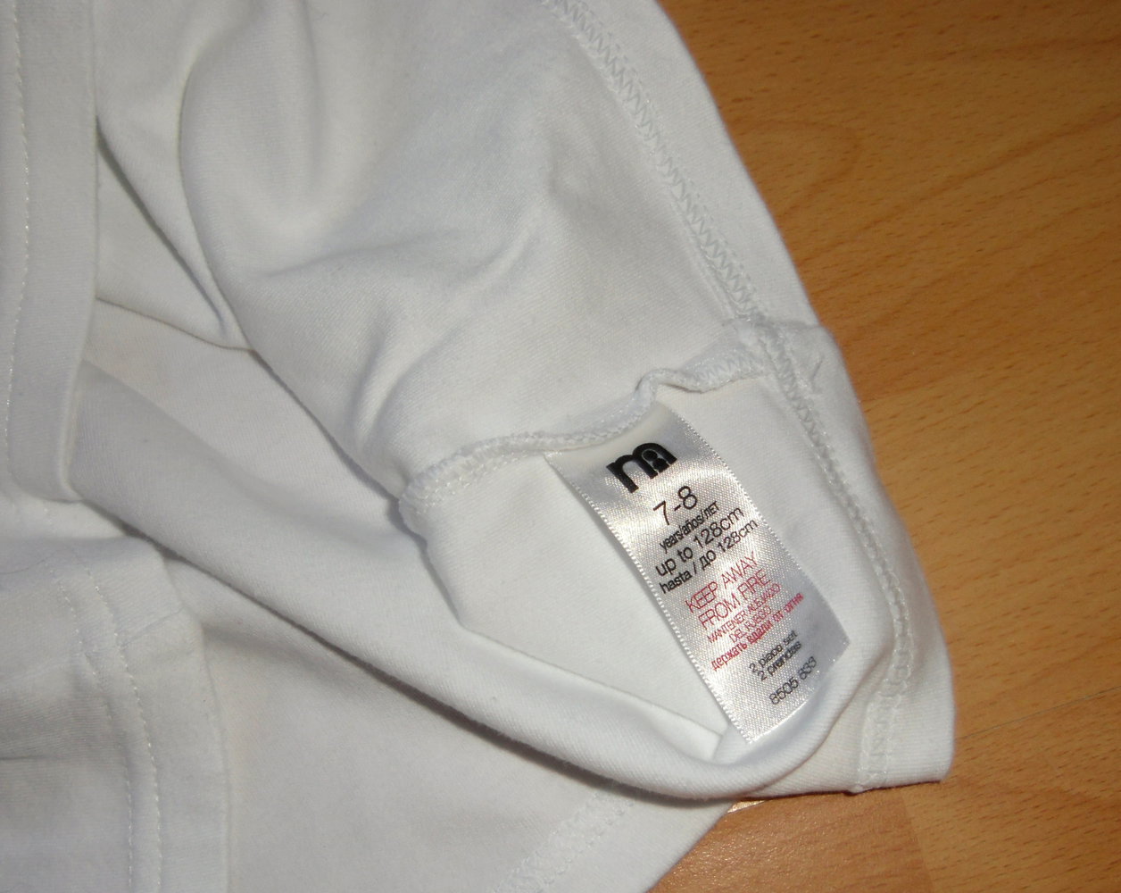 MOthercare- weißes T-Shirt Gr.7-8y ca 122-128