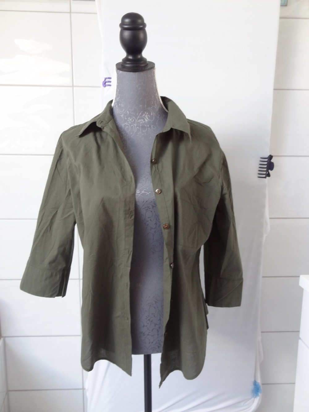 Leichte olivgrüne Bluse für Oversized oder Gr. 44