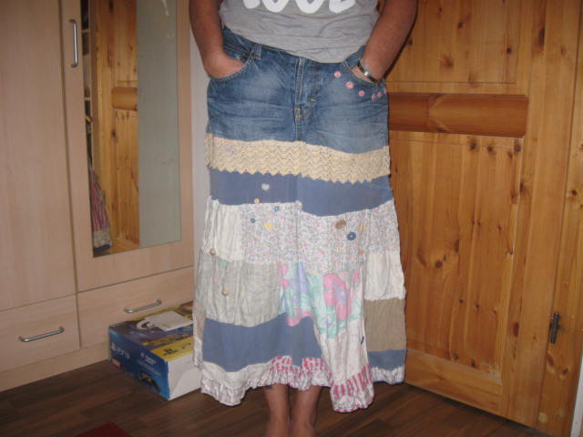 *** DIY ~ Aus Alt Wurde Neu ~ Gipsy Jeans-Patchworkrock ***