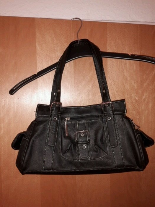 Schwarze Handtasche mit 2 Hauptfächern Clutch Party