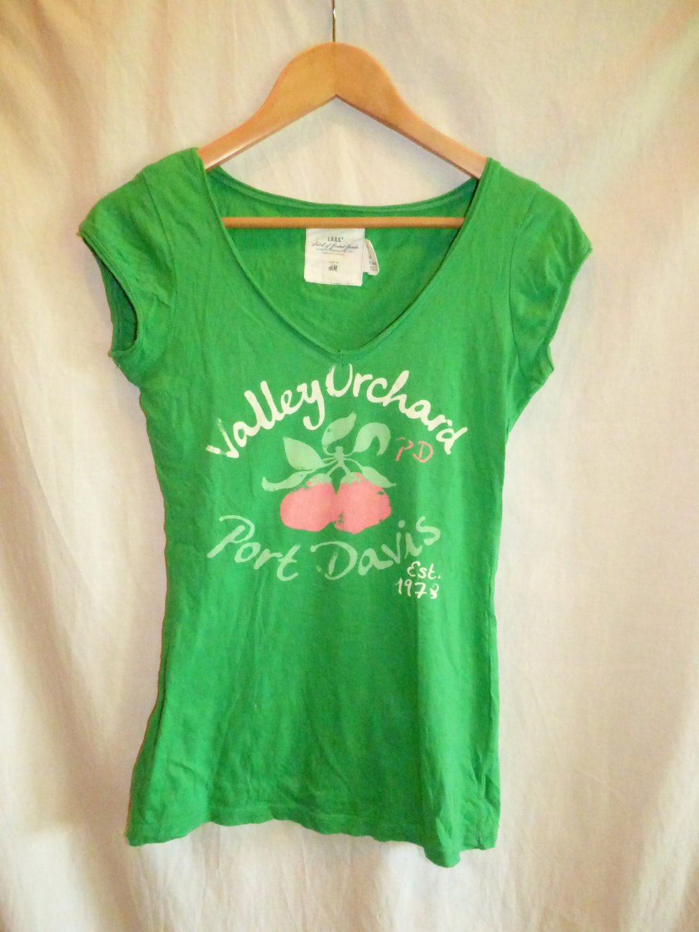 Süßes grünes Kirschshirt