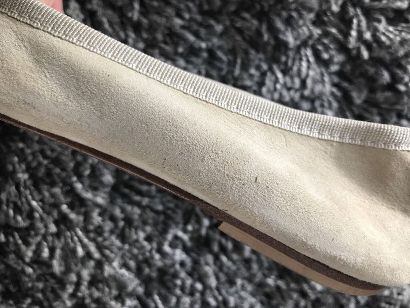 Hallhuber Wildleder Ballerinas mit schleife und Lack spitze