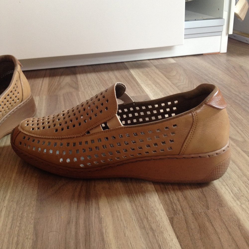 braune Schuhe Rieker Antistress