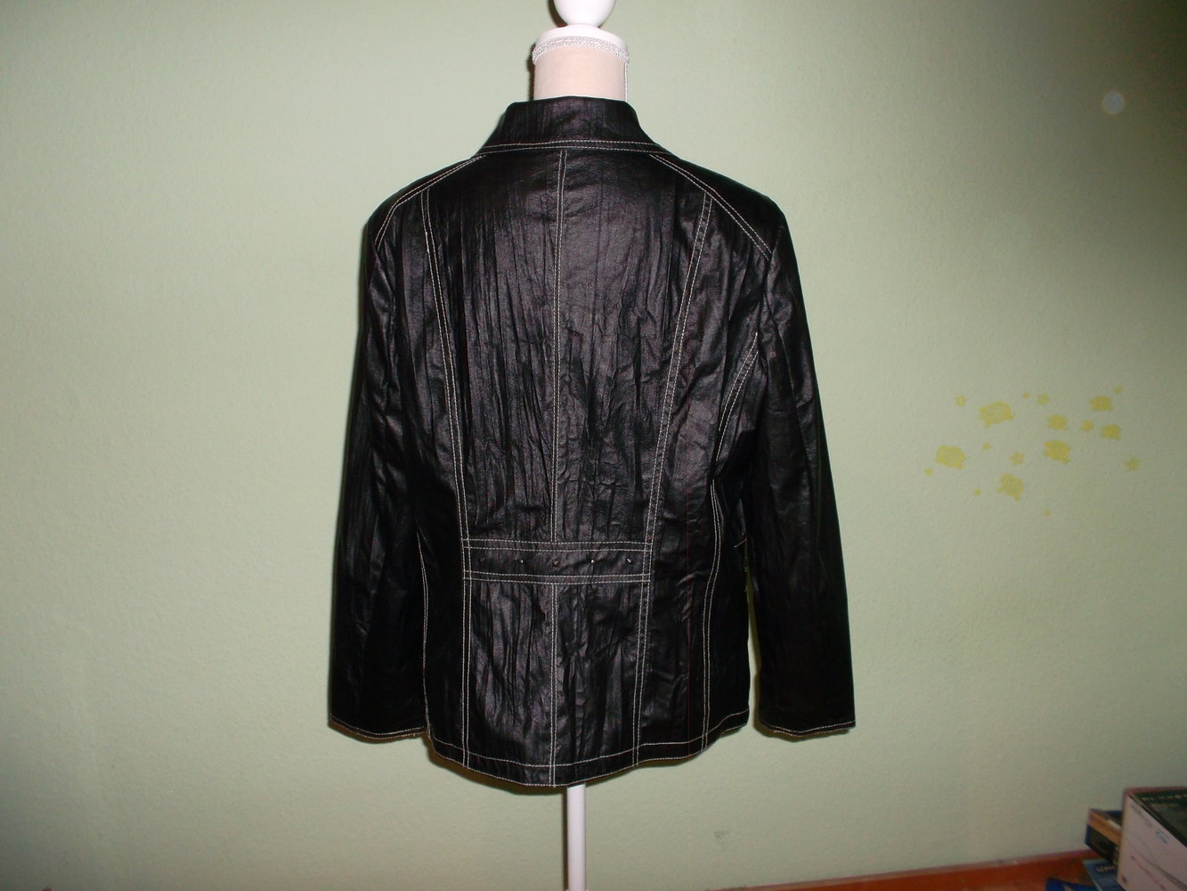 neue schicke schwarze jacke,grösse 46