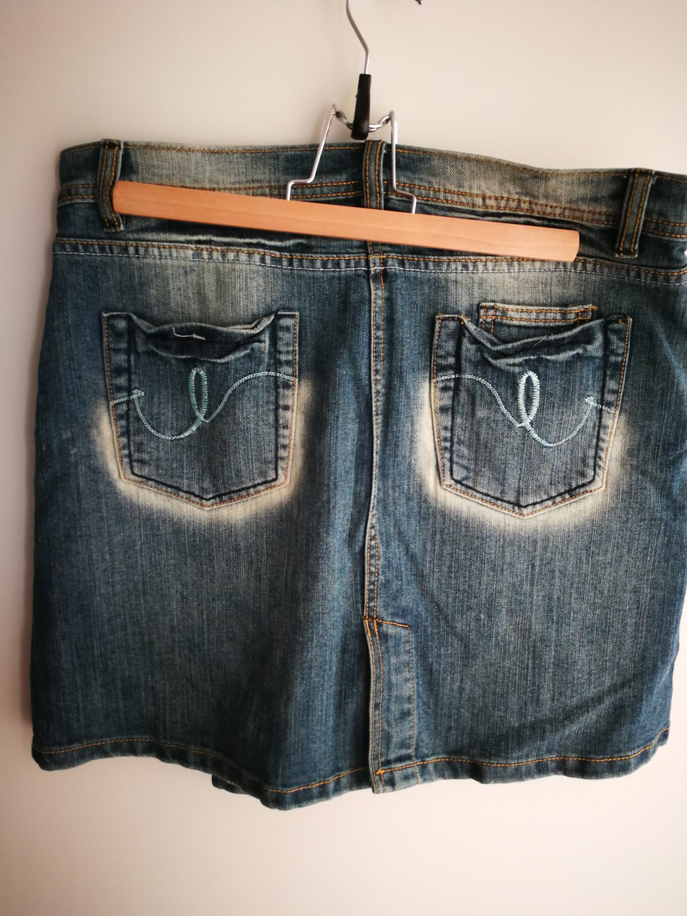 Jeansrock mit Applikation