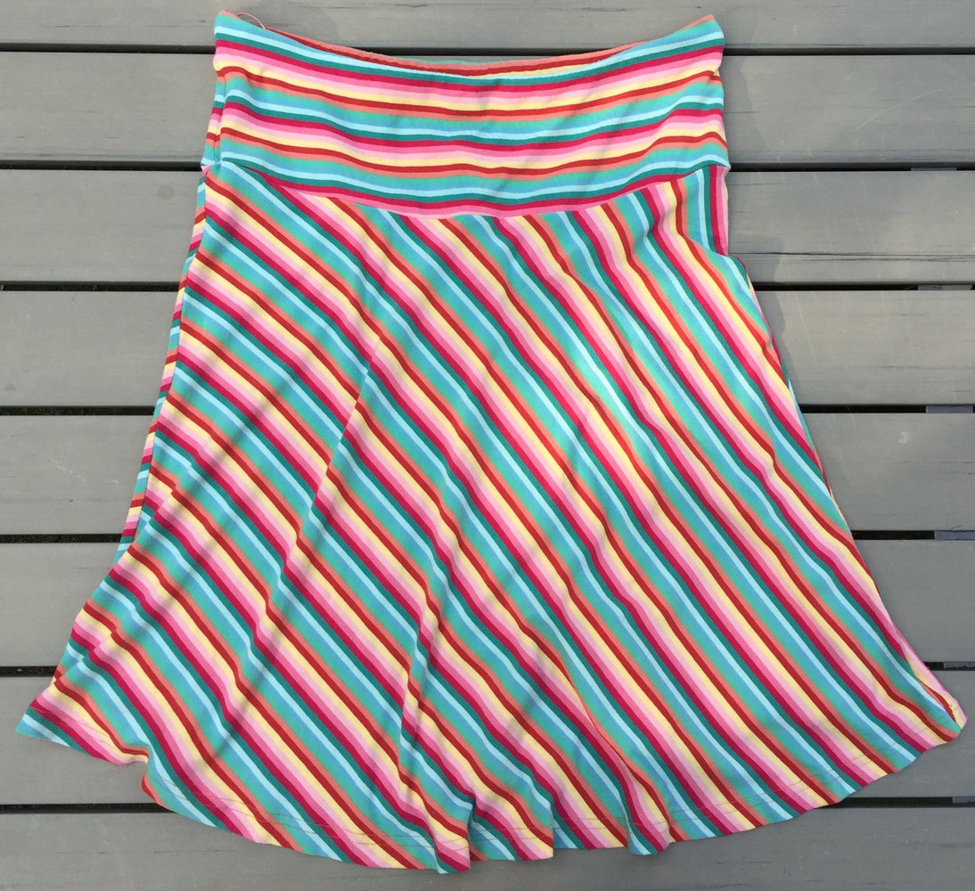 H&M Regenbogen ROCK Stretchrock Gr. 38 / M