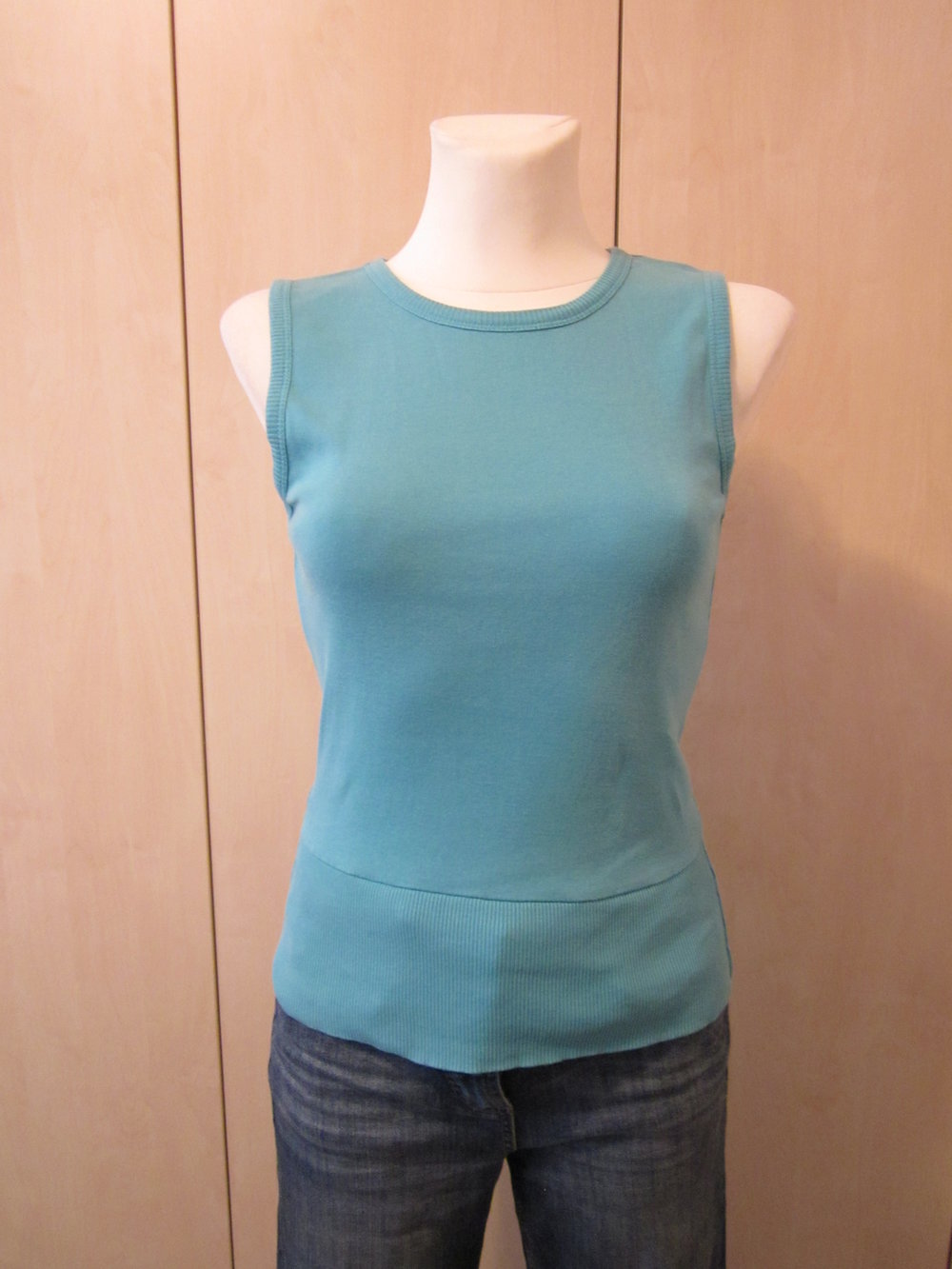 Petrolfarbenes Top aus Strick-Jersey