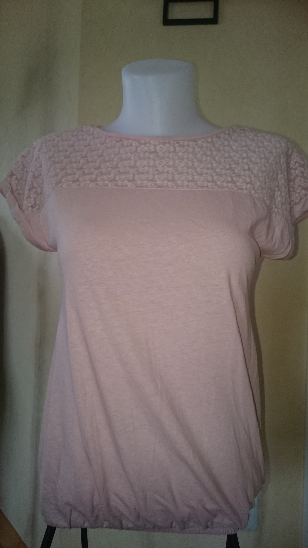 Edc by Esprit T-shirt mit Spitze Gr Xs rosa
