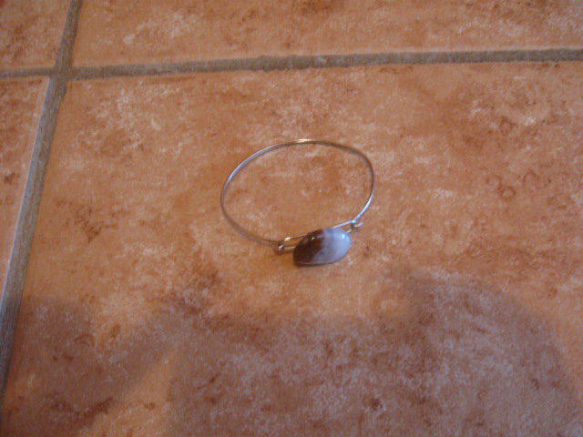 *** Armreif mit Stein ***