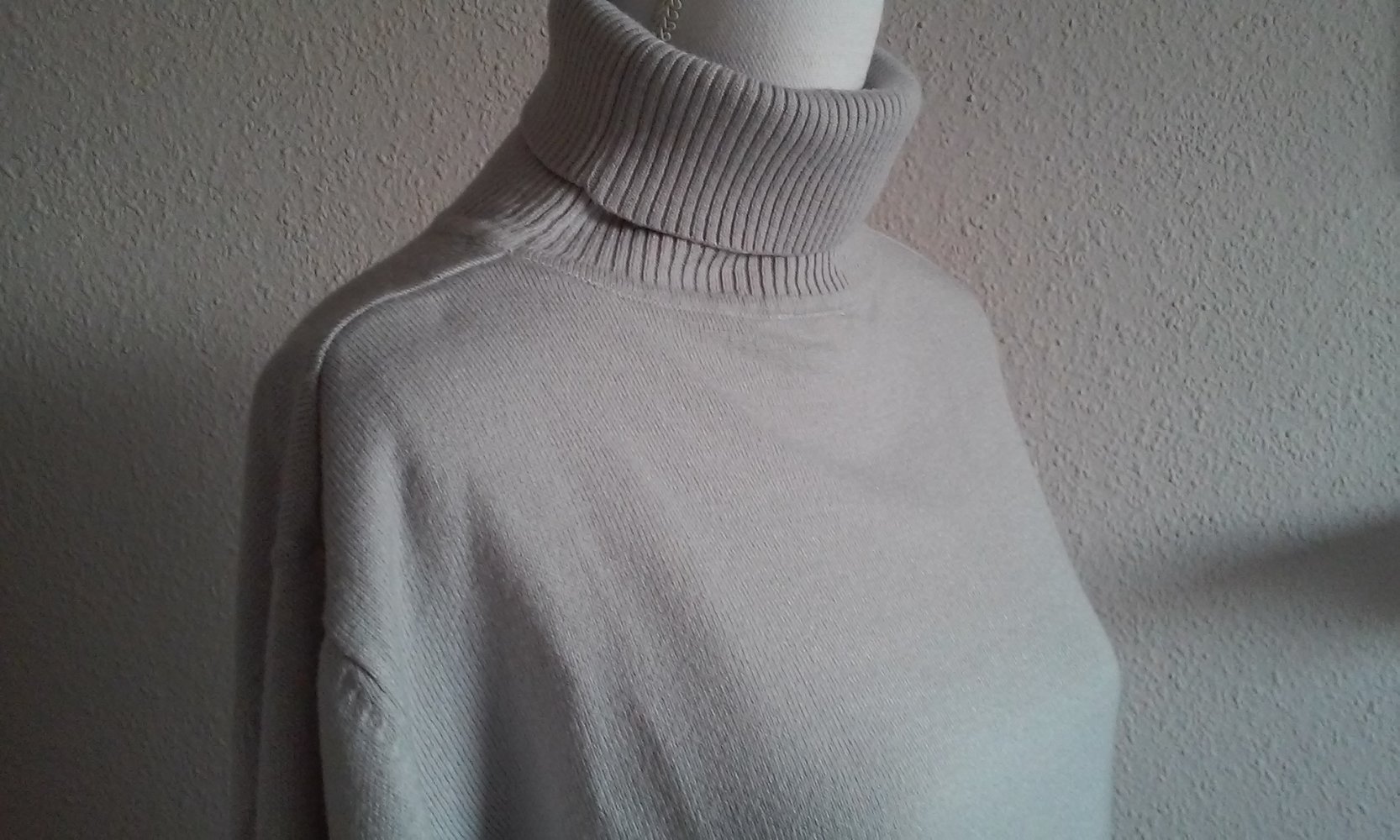 Rollkragenpullover Rolli Pulli hellgrau weich