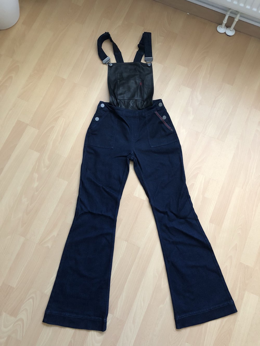 GIGI Hadid Tommy Hilfiger Jeans W27