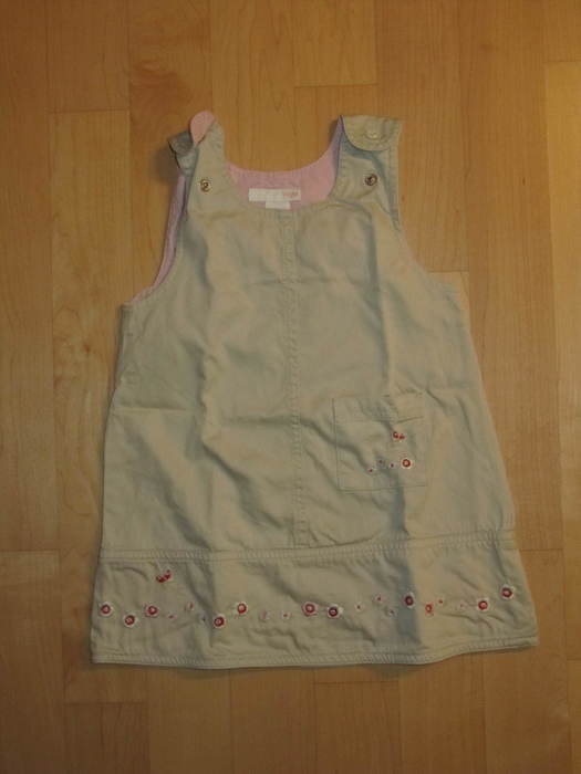 Süßes Kleidchen mit Blumenstickerei H&M Gr. 80