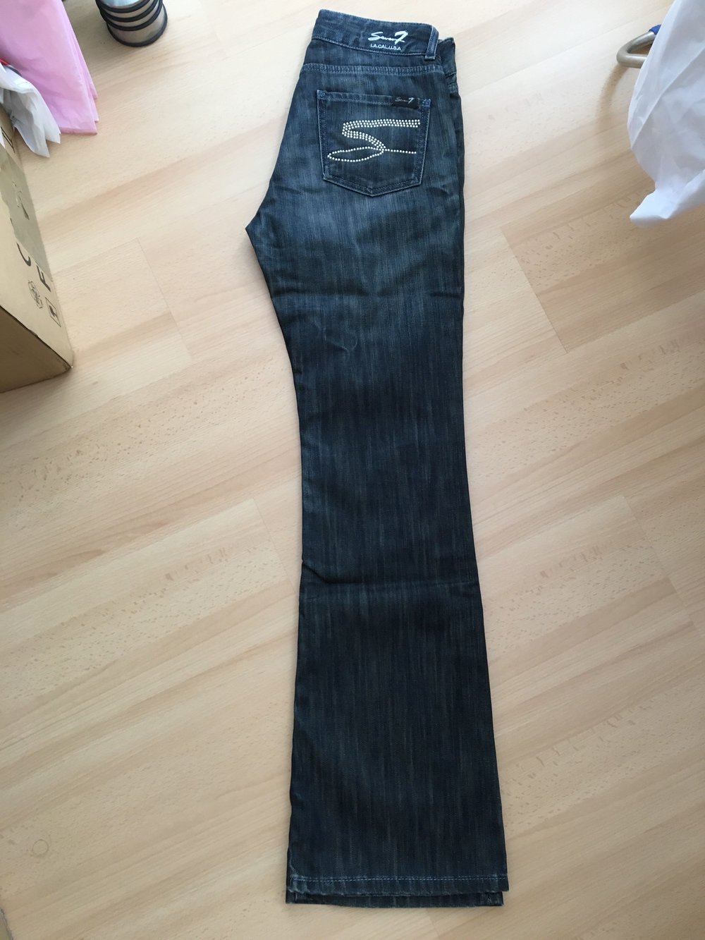 Seven 7 Jeans Bootcut W30 (29) L34 dunkelblau Perlen, Top
