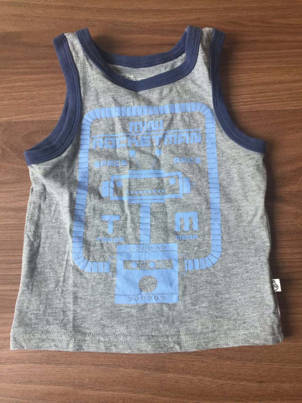 3 Unterhemden für Jungs Gr. 92