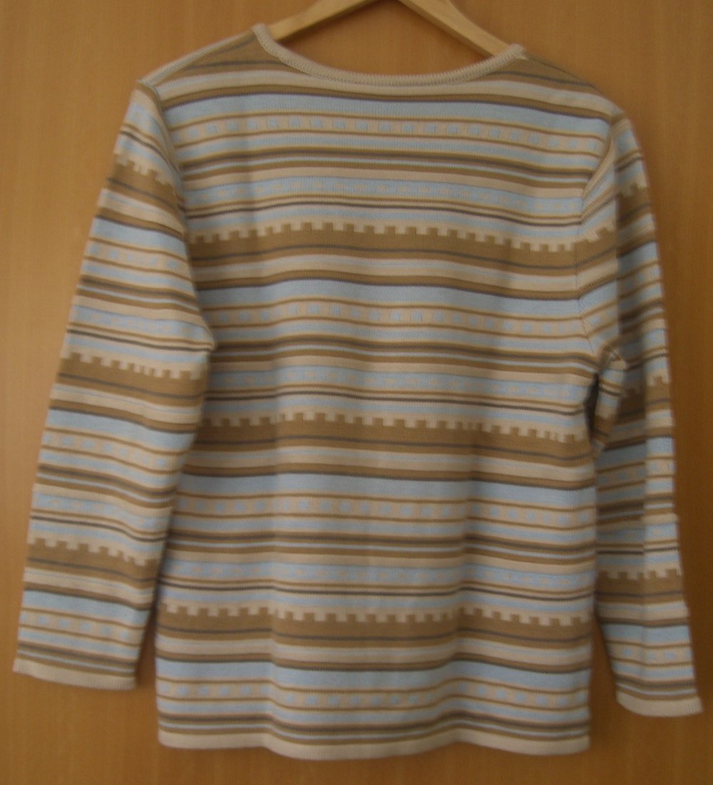 Strickpullover in pastelltönen