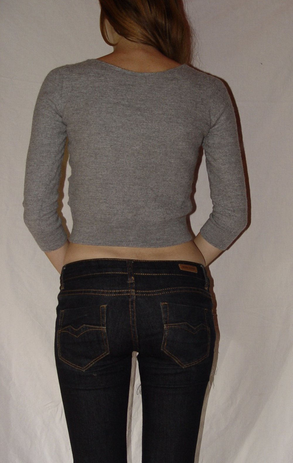 Jeans Schwarz Risse destroyed Röhrenhose eng sexy 