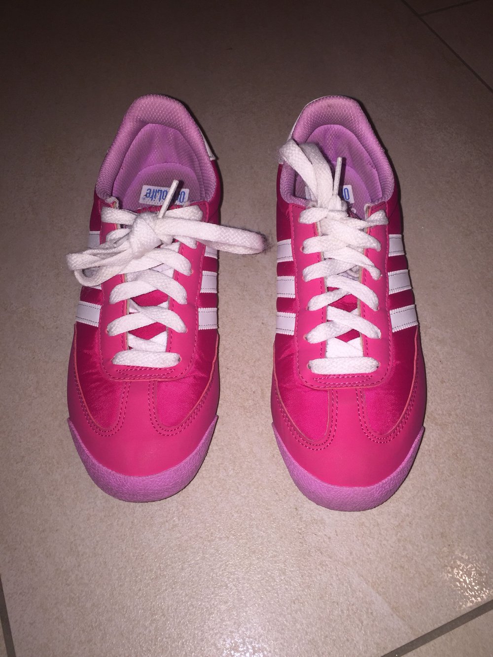 Adidas Schuhe in pink 