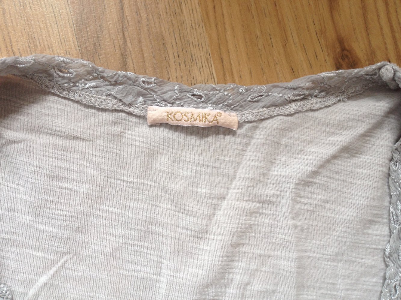 Graues Langarmshirt von Kosmika