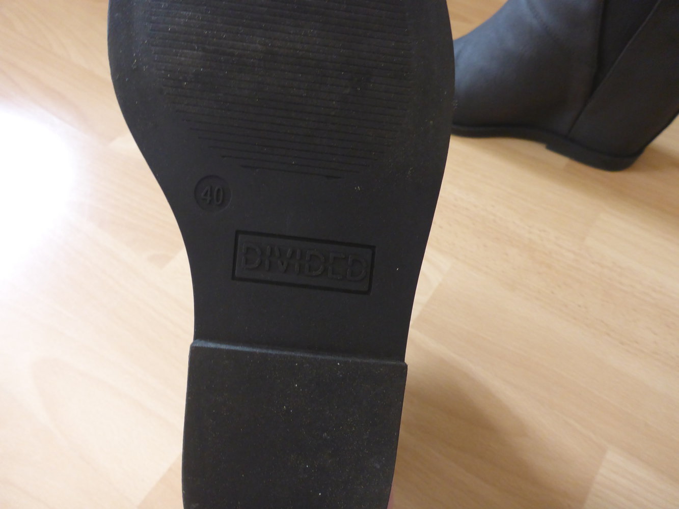 Stiefeletten, Keil, schwarz Gr. 40, Devided, H & M