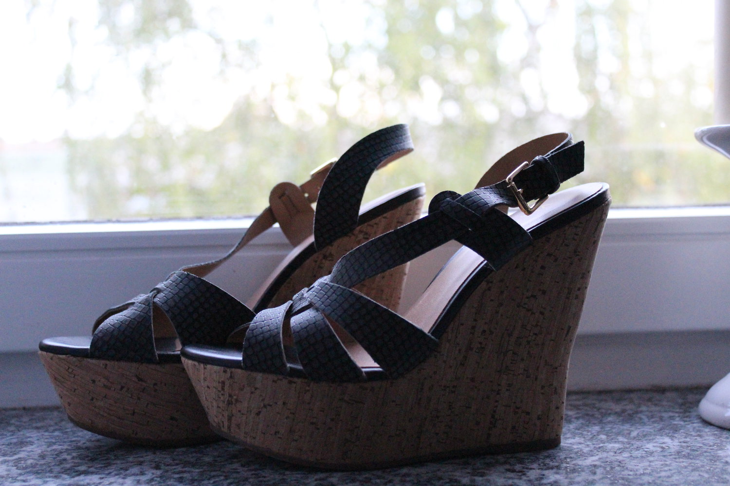 VIA UNO hochwertige Plateau Sandalen Wedges aus Mailand Neu, Leder, Gr. 36