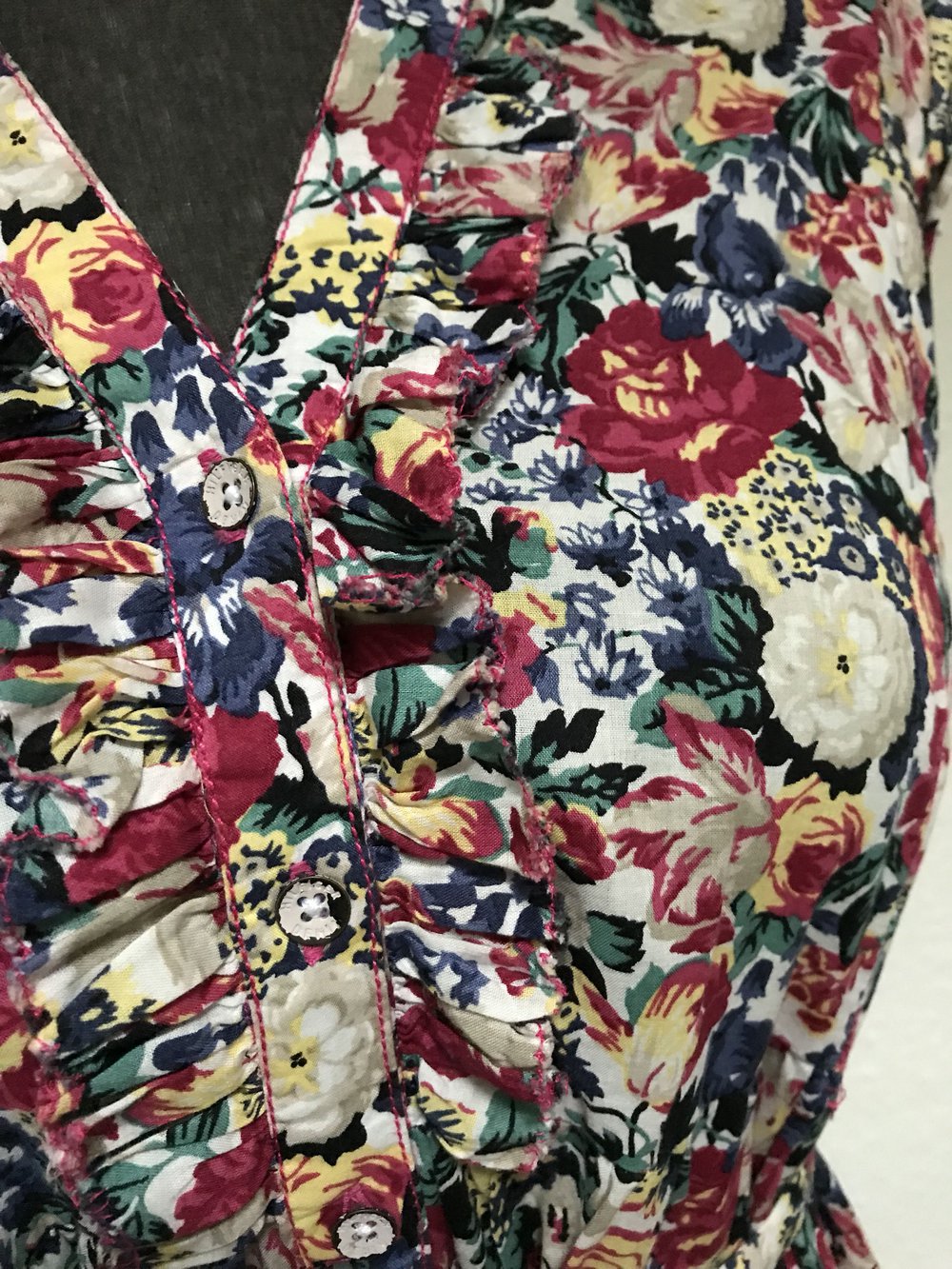 Kurzes Blumenkleid von Tommy Hilfiger Denim