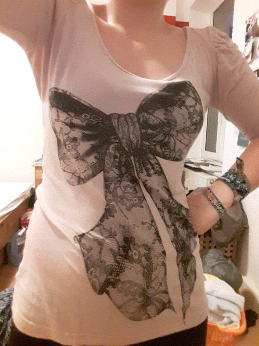 T-Shirt Schleife rosa