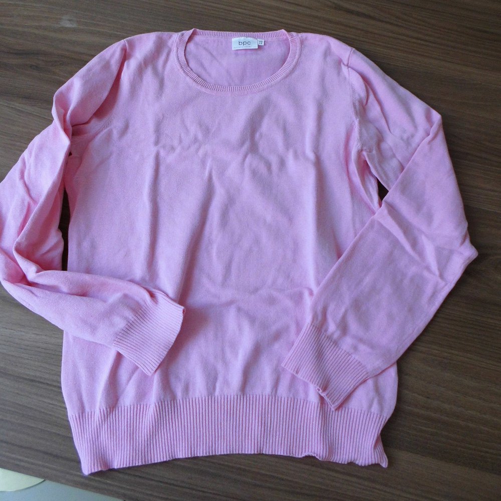 Rosa Feinstrickpullover Gr. M