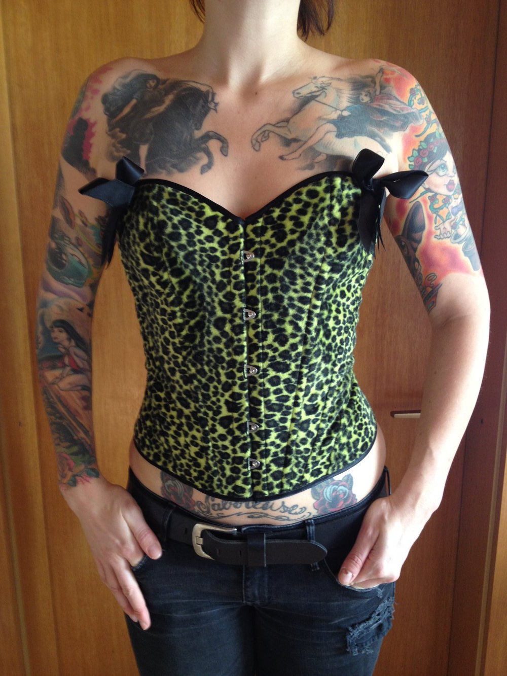 Hell Bunny Hellbunny Punk Gothic Rockabilly Psychobilly Corsage Korsett Leo Leopard acid green Grün Giftgrün