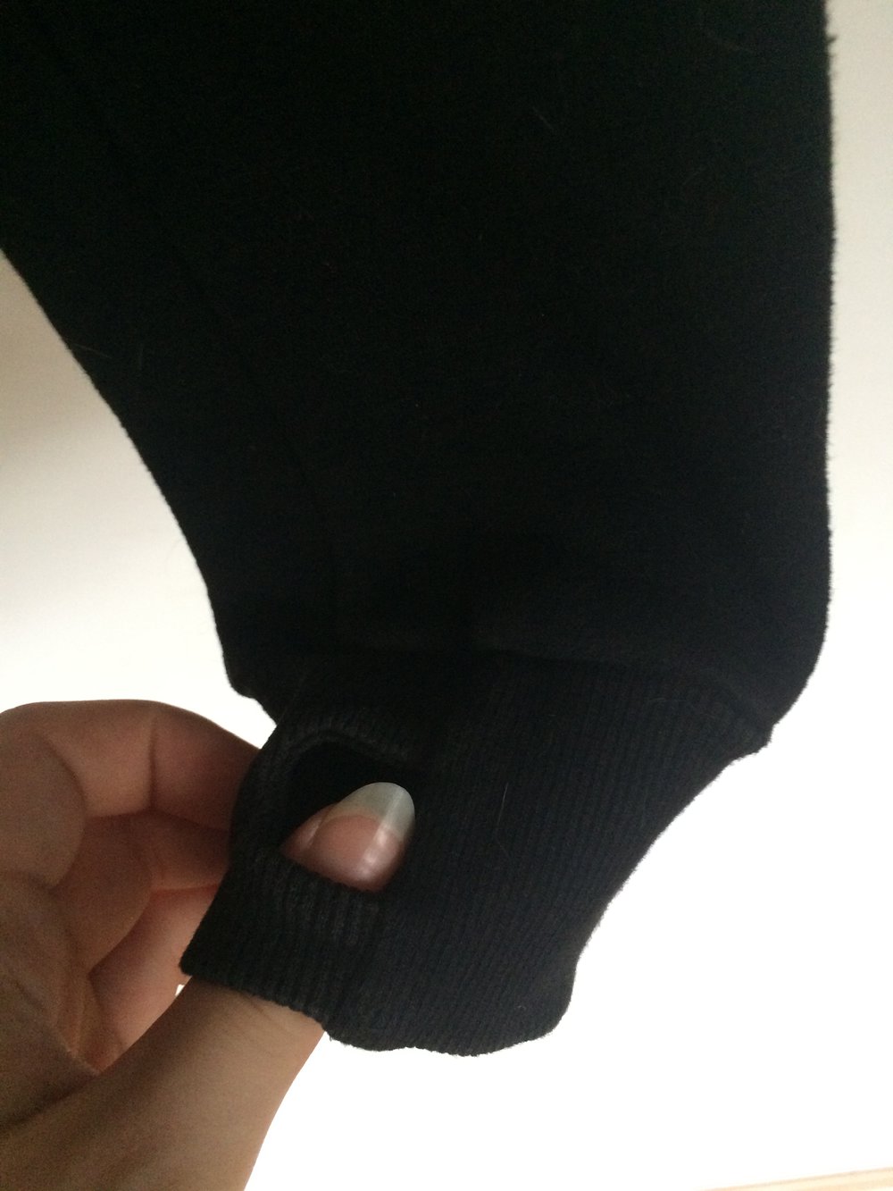 süßer Zipper mit Katzenohren und Fell leo