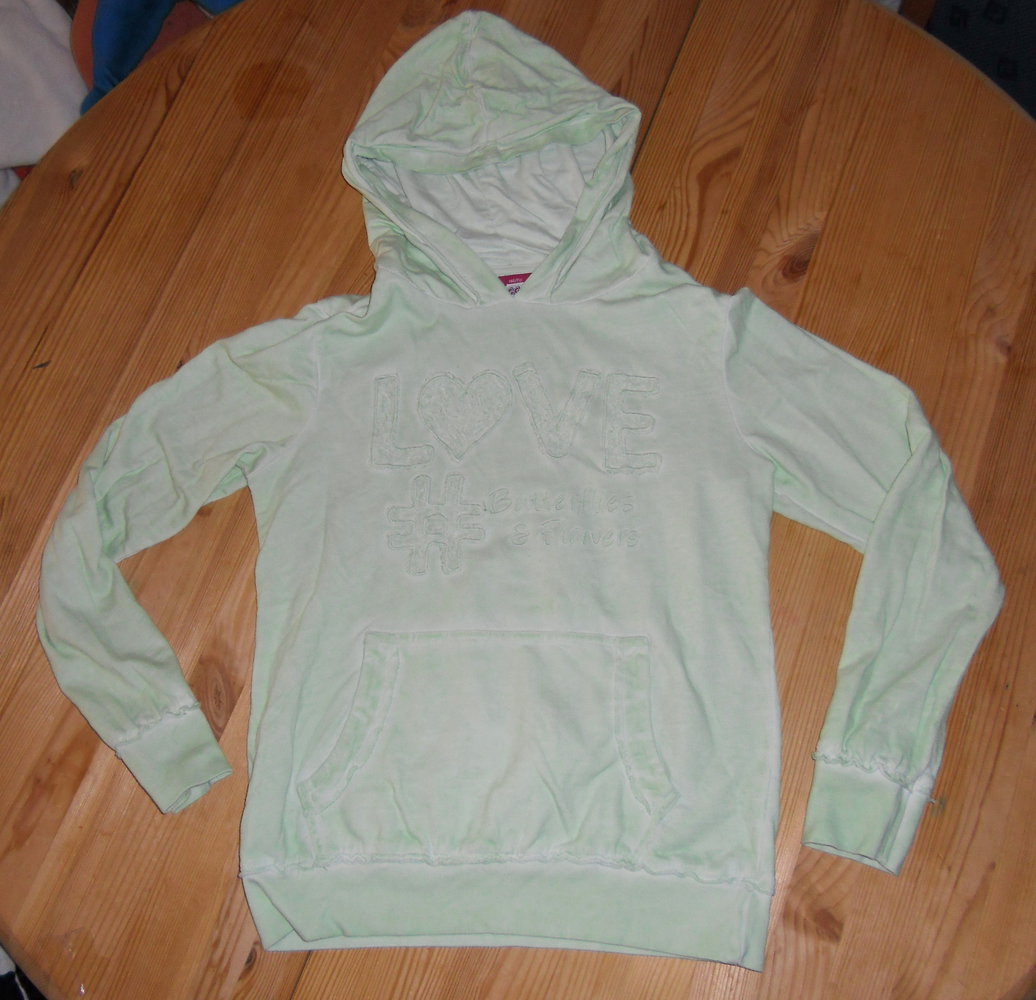 Yigga- tolles Kapuzenshirt Gr.146/152  