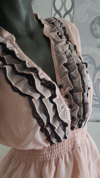 Apricot Bluse mit Rüschen ausgez. 44 eher für 40 und 42 M L XL