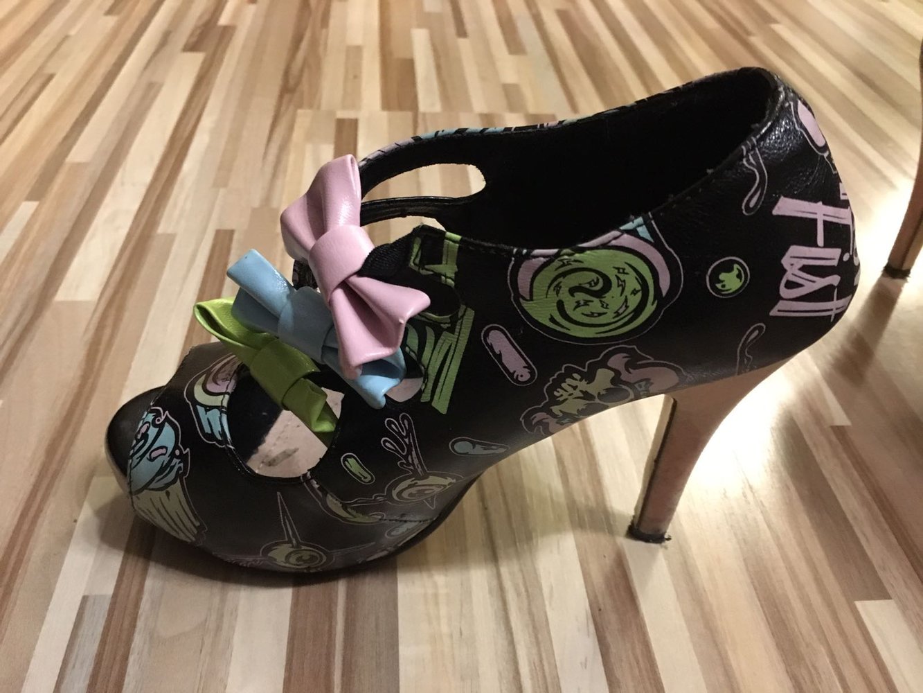 Iron fist killer cupcakes schleifen pumps