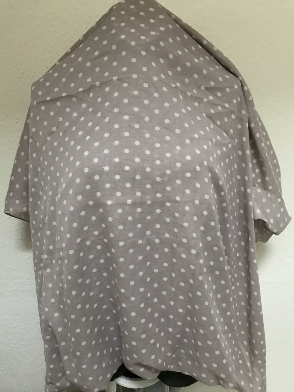 Pünktchenschlauchschal