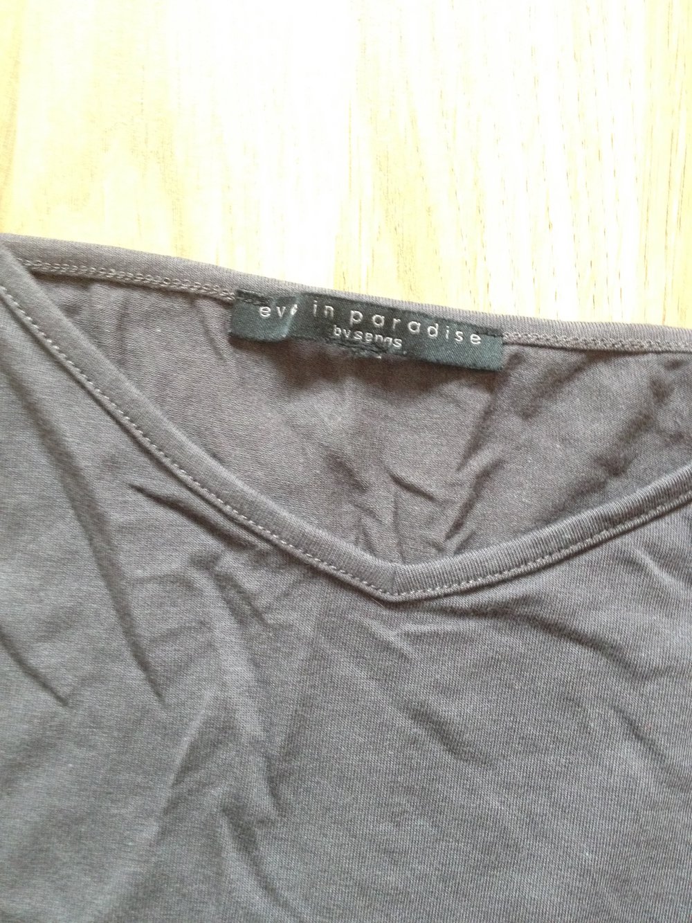 Graues Top von Eve in Paradise