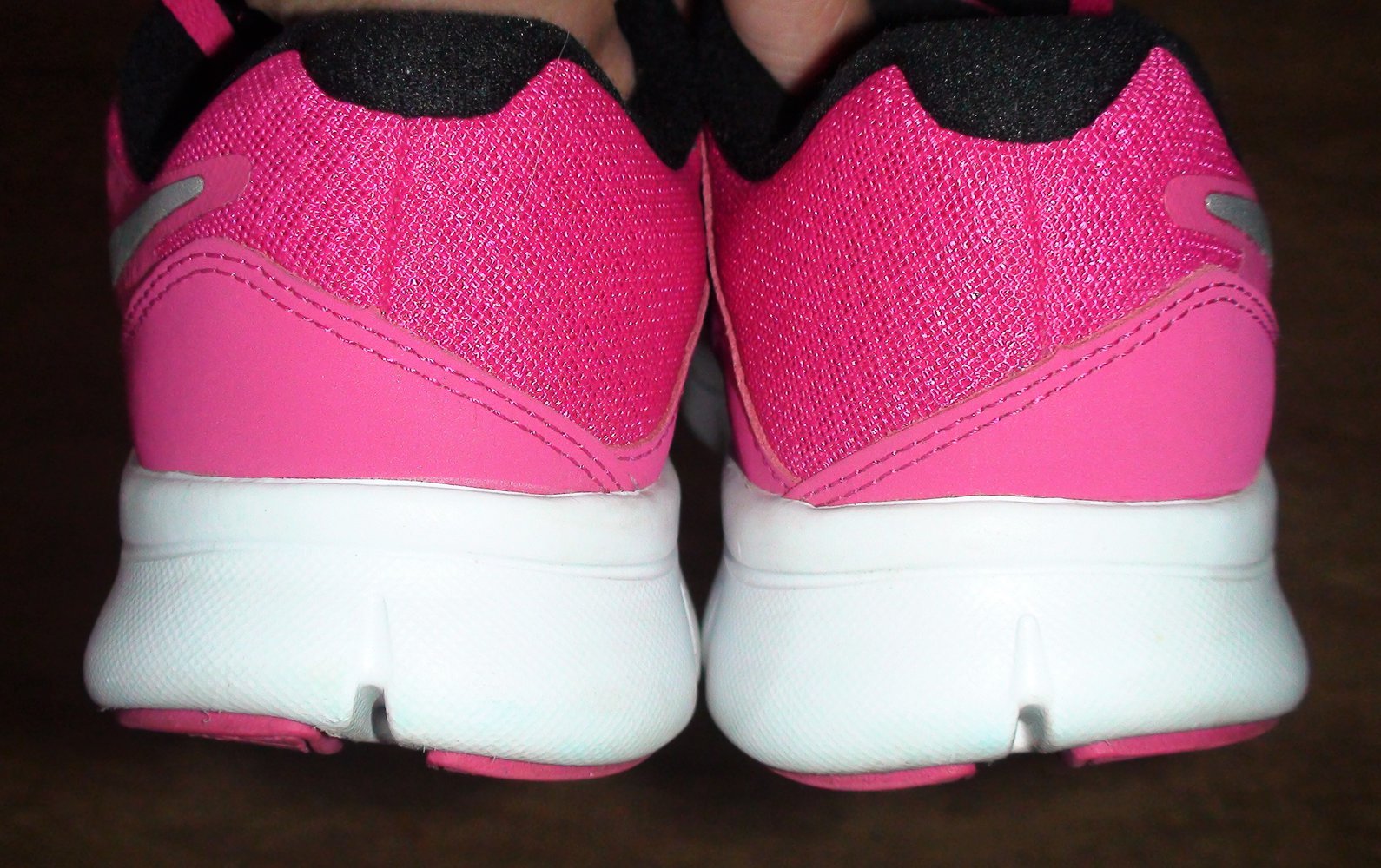 Nike neuwertige Running Sport Schuhe Gr.40