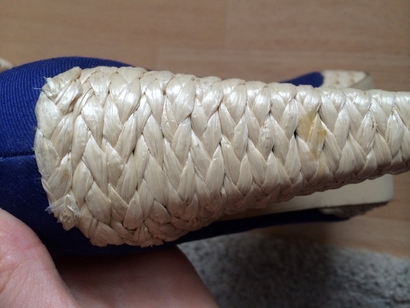 High heels mit bastabsatz 