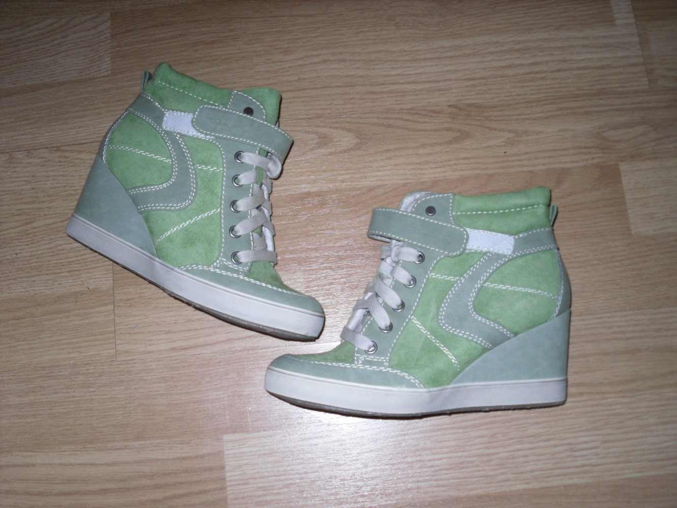 Tamaris Schuhe Stiefeletten Wedges Gr. 38 hellgrün