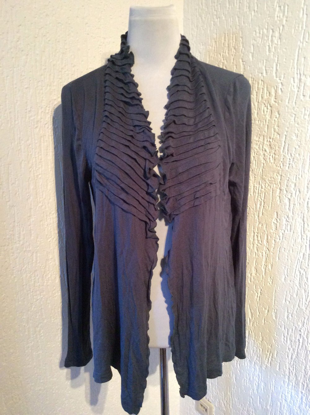 Saint Tropez Cardigan Jäckchen Jacke grau neu Größe M 