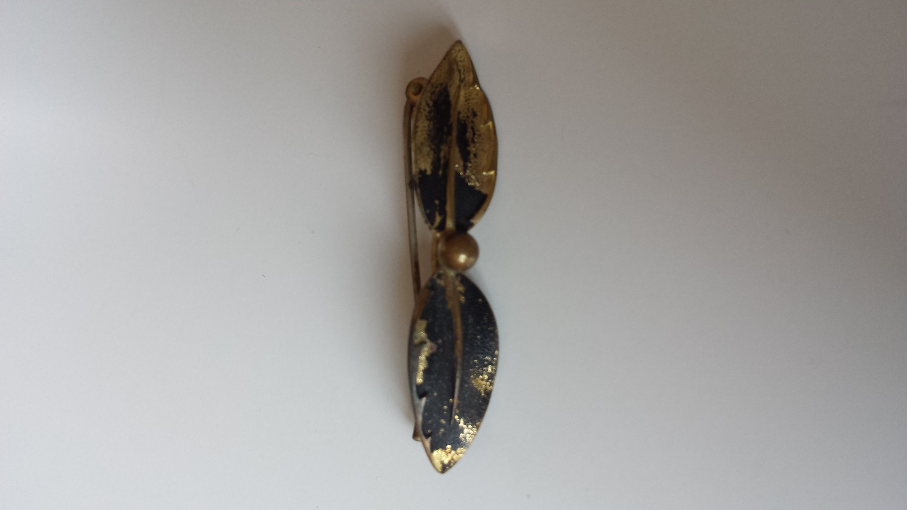 antike Brosche used goldfarben