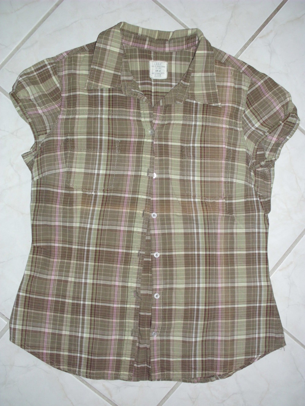 Bluse in oliv, Gr. 40